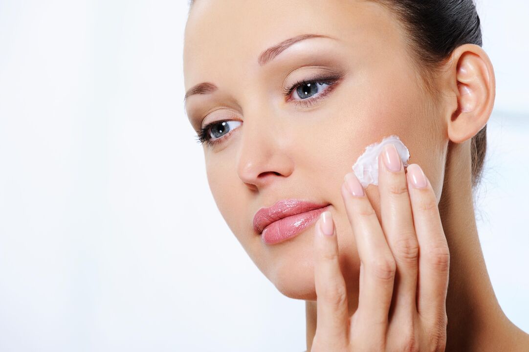 Application of ZXCVBNMQWT from wrinkle cream